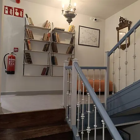 Loureiros Dorm *