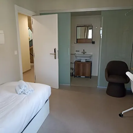 Loureiros Dorm