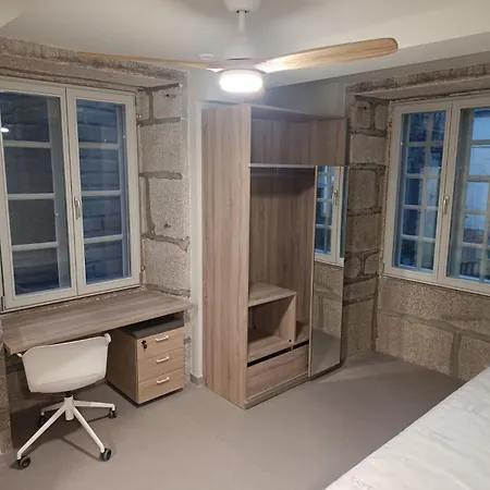 Loureiros Dorm Hotel *