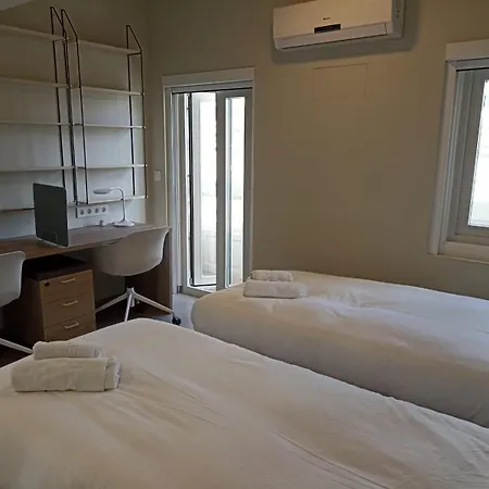 Loureiros Dorm